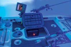 YakPower Power Pack Battery Box With Integrated USB Charging -YakGear Shop yakpower power pack battery box with integrated us 2