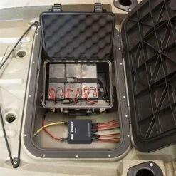 YakPower Power Pack Battery Box With Integrated USB Charging -YakGear Shop yakpower power pack battery box with integrated us 7